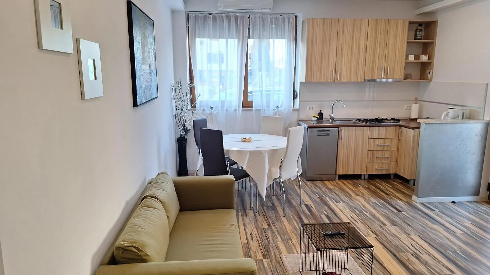 Apartments And Rooms Lorena 236 Rovinj