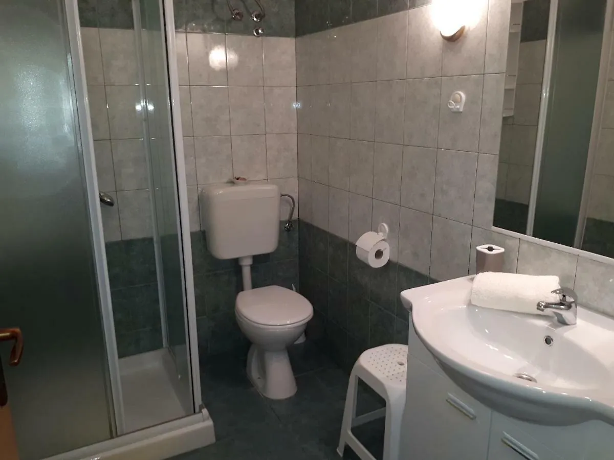 Apartments And Rooms Lorena 236 Rovinj